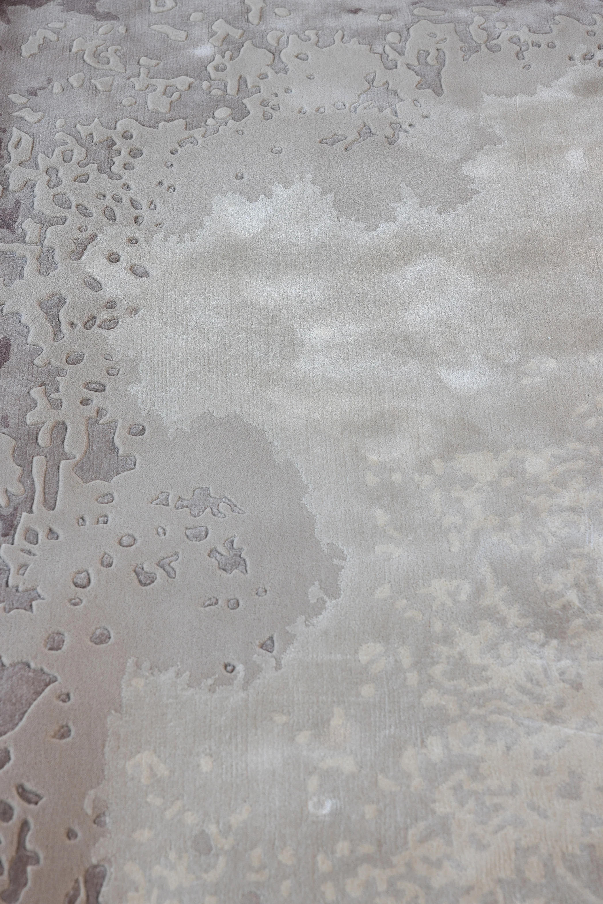 Edge Spill (Taupe) - Image 5