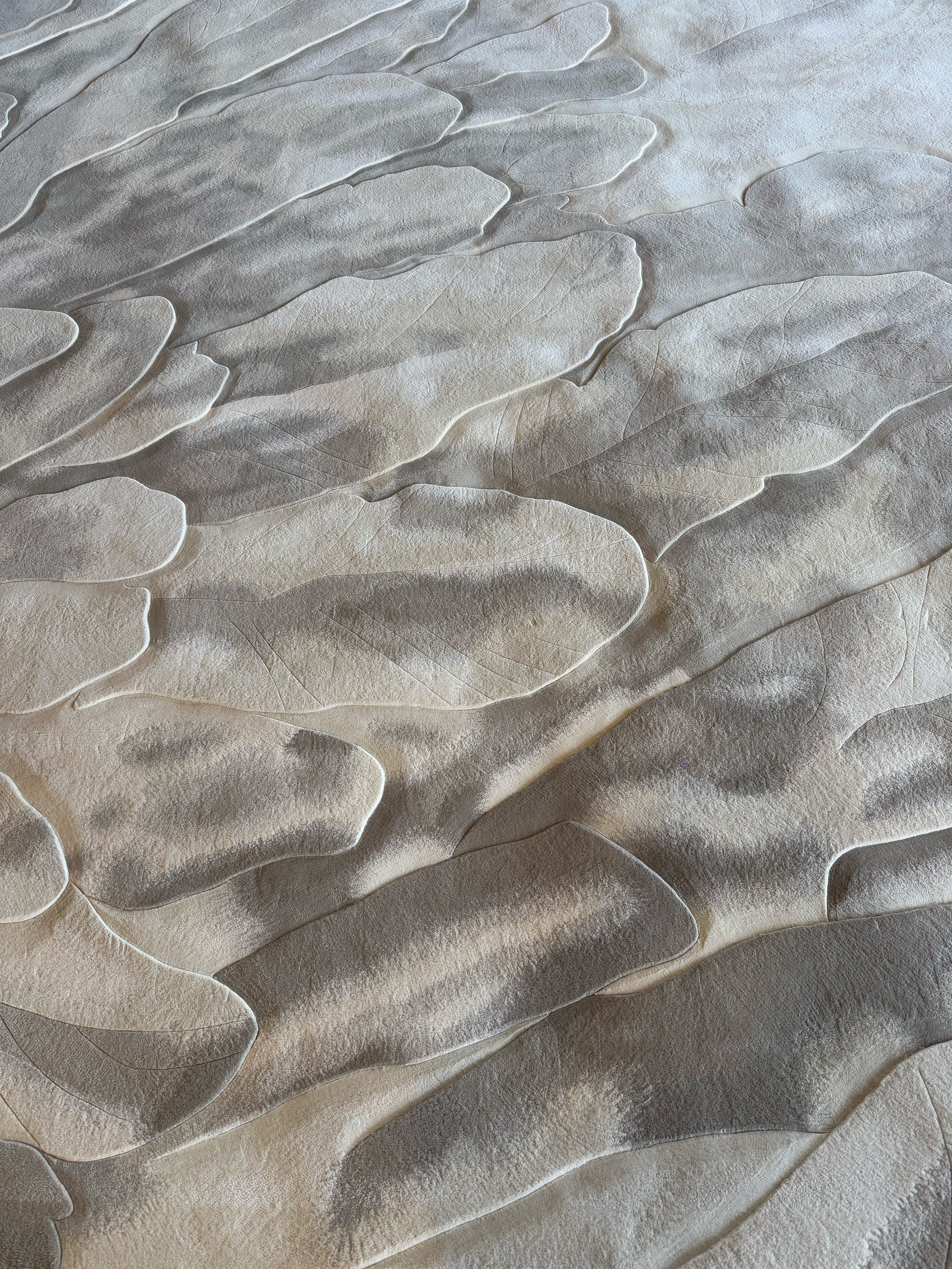 Plume (Dove) - Image 4