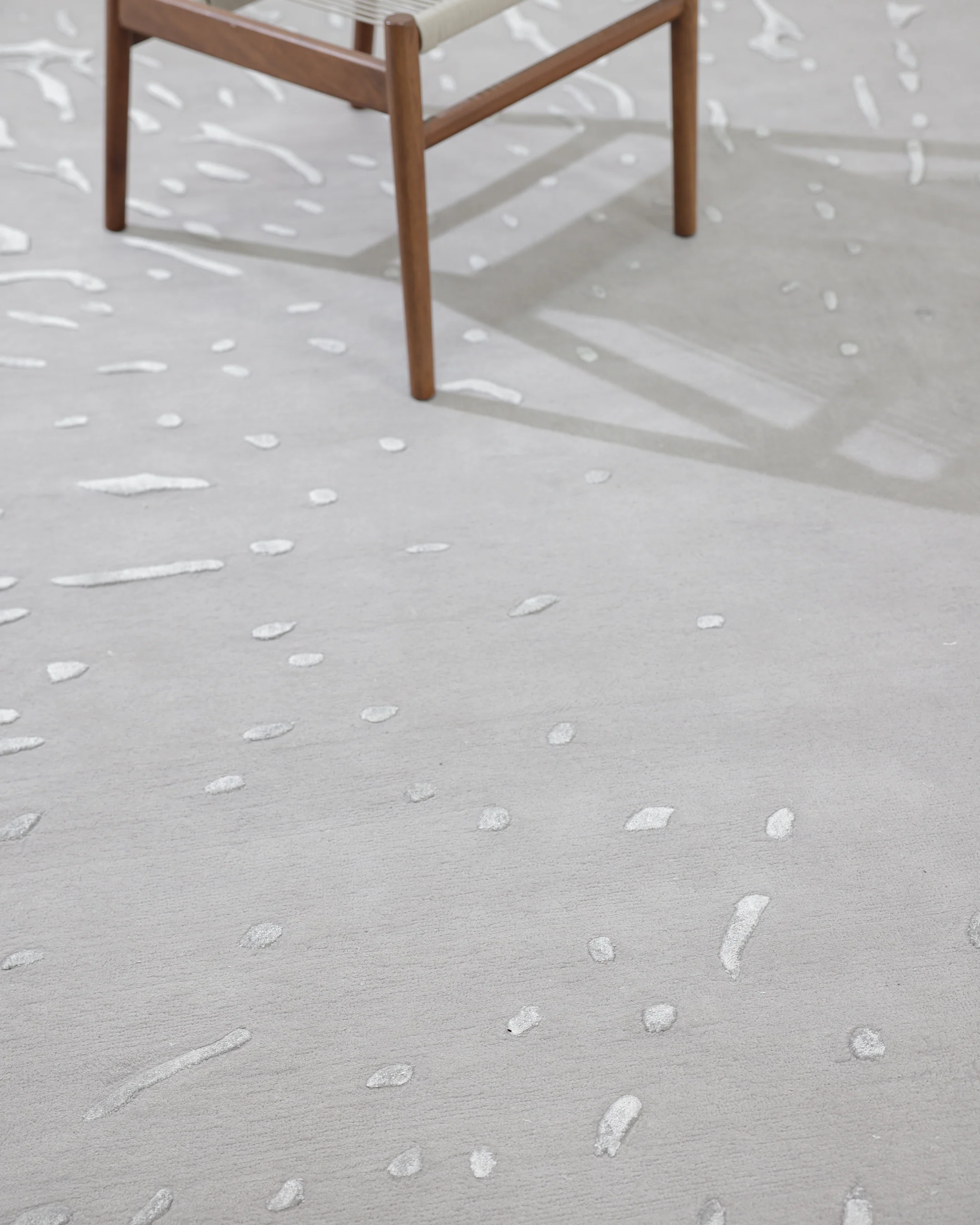 Silk Splatter (Cold Grey) - Image 4