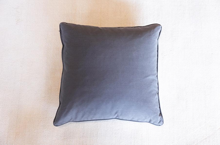 VALENCIA CUSHIONS (set of 2) - Image 5